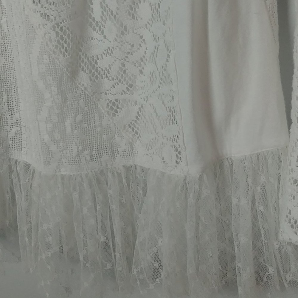 Altered State Ruffle Lace Blouse - Picture 3 of 6